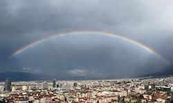 Bursa'da yağmur sonrası gökkuşağı şöleni