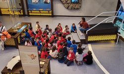 Bursa’da Öğrenciler GUHEM’de uzayın derinliklerine yolculuk yaptı