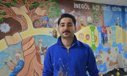 Engelli öğretmen hayal gücünü kullandı, Türkiye Yüzyılı Maarif Modeli müfredatını duvara resmetti