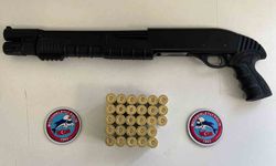Arnavutköy'de ticari takside ruhsatsız silah yakalandı