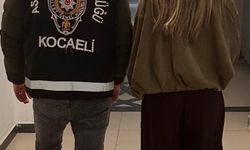 Başkasına ait kredi kartını 35 kez kullandı, sahte kimlikle yakalandı