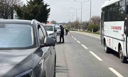 D-100'de karşıya geçmek isterken cipin çarptığı yaşlı adam ağır yaralandı