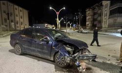 Emet'te iki araç çarpıştı: 2 yaralı