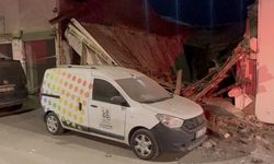 Eskişehir'de metruk iş yeri yıkıldı, şans eseri yaralanan olmadı