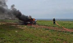 Gaz kaçağı bulunan otomobil alevlere teslim oldu