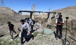 İran'ın en yüksek köprüsünde oluşan hasar görüntülendi