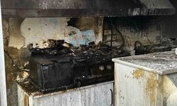 İşletmeci dışarıdayken dükkanında yangın çıktı