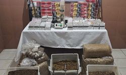 Jandarma kaçakçılığa geçit vermiyor: 3 gözaltı