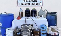 Kumluca'da 800 litre kaçak alkol ele geçirildi