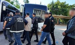 Mersin'de zehir tacirlerine darbe: 13 gözaltı