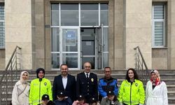 Minik öğrencilerden Beyşehir Emniyetine sürpriz