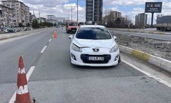 Otomobil çarpan kız çocuğu ağır yaralandı