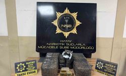 Sahile vuran çuvalın içinde 36 kilogram takoz esrar ele geçirildi