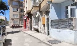 Toprağa gömülü bulunan kafatası ve kemiklerin 15 yıldır kayıp olan kardeşine ait olduğunu iddia etti