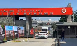 Ünlüler saç ve kan örnekleri alınmak üzere Adli Tıp Kurumu'na getirildi