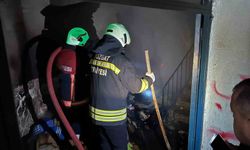 Yozgat'ta metruk binada çıkan yangın kısa sürede söndürüldü