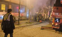 Zeytinburnu'nda gece saatlerinde hareketli dakikalar: Tekstil atölyesindeki yangın paniğe yol açtı