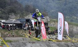 Bursa'da motosikletler uçtu