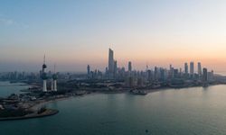 Kuveyt: Son 24 saatte ülke İran kaynaklı 16 seyir füzesi ve 46 İHA ile hedef alındı