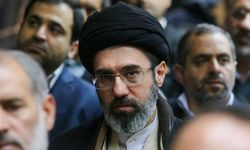 Hamaney: Hürmüz Boğazı’nın yönetimini yeni bir aşamaya taşıyacağız