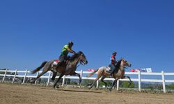 Osmangazi’de Geleneksel Rahvan At Koşusu Coşkusu