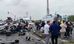 Takla atan otomobil ters döndü: 2'si çocuk 5 yaralı