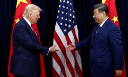 Trump: Şi de İran'la anlaşma ve Hürmüz'ün açılması konusunda yardımcı olmak istiyor