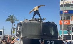 İzmir’de TOMA’ya çıkan eylemci tutuklandı
