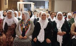 Barış Anneleri'nden CHP'ye ziyaret