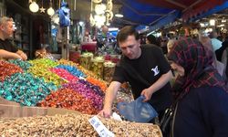 Bursa çarşısında bayram hareketliliği başladı