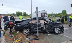 Tır, otomobil ve minibüs çarpıştı: 6 yaralı