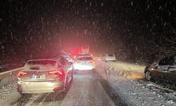 Afyonkarahisar'da mayıs ayında kar yağışı etkili oldu