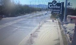Elazığ'da 5 kişinin yaralandığı trafik kazası, güvenlik kamerasına yansıdı