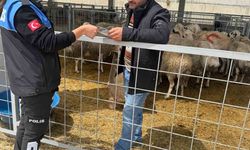 Emniyetten hayvan pazarında sahte para uyarısı
