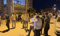 Ev sahibi ile kiracı arasında bıçaklı, sopalı, taşlı kavga: 11 yaralı