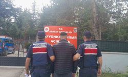 Jandarma çeşitli suçlardan aranan 10 kişiyi yakaladı