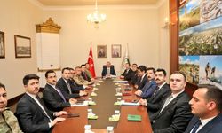 Kars'ta güvenlik zirvesi: İl Güvenlik ve Asayiş Koordinasyon toplantısı yapıldı
