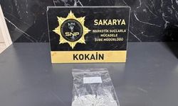 Polis ekiplerinin durdurduğu araçtan kokain çıktı: Sürücü tutuklandı