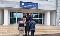 Resmi belgede sahteciliğe 2 gözaltı