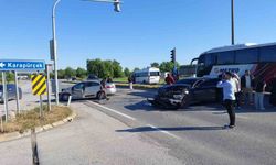 Sakarya'da zincirleme kaza: 3'ü çocuk 5 yaralı