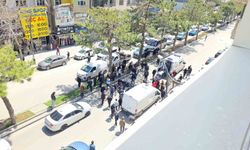 Tatvan'da motosiklet ile elektrikli bisiklet çarpıştı: 2 yaralı