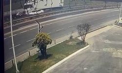 Tekirdağ'da feci kaza kamerada: İki tırın arasında kalan araçtan sağ çıktı