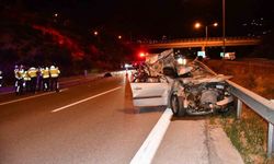 Tırla çarpışan otomobil hurdaya döndü: 18 yaşındaki genç hayatını kaybetti