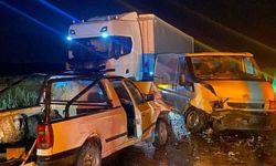Yozgat'ta pikap ile minibüs çarpıştı: 1 kişi hayatını kaybetti