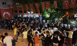 Bursa'da 157 yıllık deve eğlencesi yaşatıldı