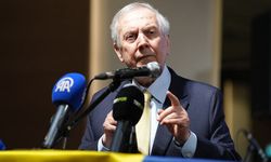 Aziz Yıldırım ilk golcüsüyle el sıkıştı
