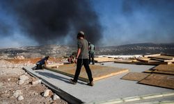 Filistin topraklarını gasbeden İsrailliler Batı Şeria'daki tarım arazilerini kundakladı