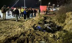 Hafif ticari araçla çarpışan motosikletin sürücüsü hayatını kaybetti