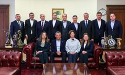 CHP'li büyükşehir belediye başkanlarından Özgür Özel'e tam destek