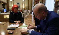 Cumhurbaşkanı Erdoğan, Türk Kızılay'a kurban bağışı yaptı
